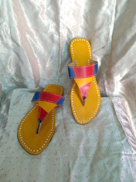 Lily Multicolor Chappal